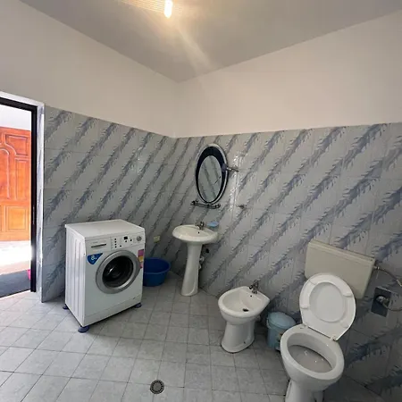 Private House * ゴーレム