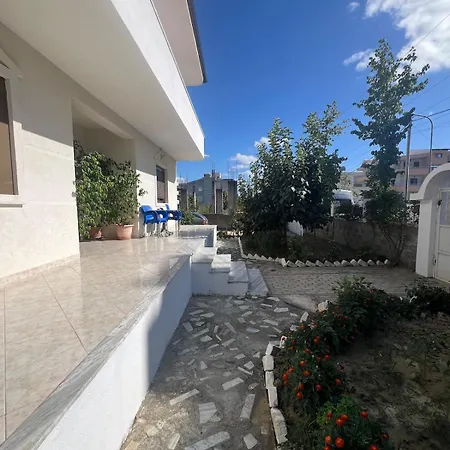 Private House Tatil Evi *