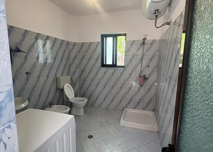 Private House Vakantiehuis Golem (Tirana)